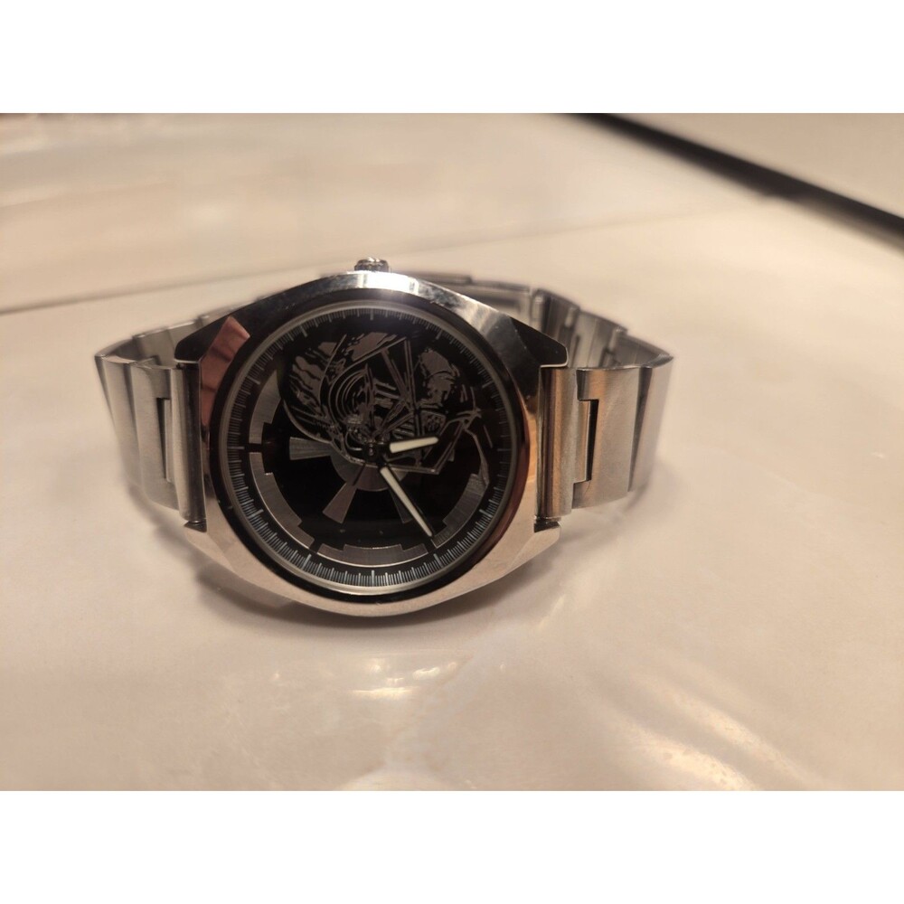 FOSSIL 1997 STAR WARS (DARTH VADER) Silver Watch 20th Anniv. LTD Ed. #4525/10k - Picture 4 of 10